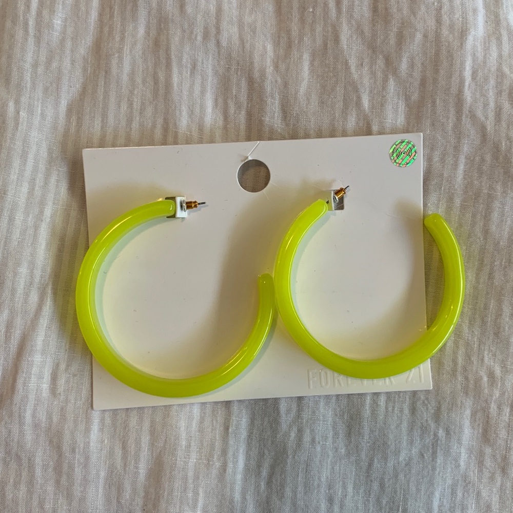 *NEW* F21 Neon Yellow large hoops (NEVER WORN)